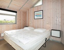 Tranquil Holiday Home in Hjørring With Sauna İç Mekan