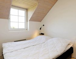 Tranquil Holiday Home in Ringkøbing With Terrace İç Mekan