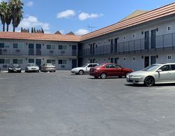 Travel Inn Motel Dış Mekan