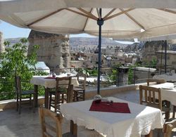 Travellers Cave Pension Yeme / İçme