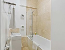 Trendy 1 Bedroom Apartment in the Heart of London Banyo Tipleri