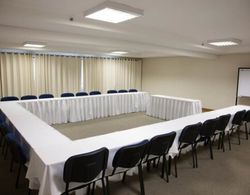 Tri Hotel Executive Caxias Genel