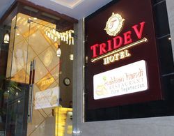 Hotel Tridev Dış Mekan