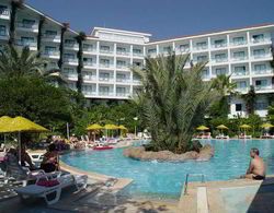 Tropical Beach Hotel Havuz