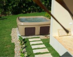 Two Bedroom With Jaccuzi Gated Spa