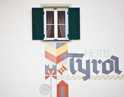 Hotel Tyrol Dış Mekan