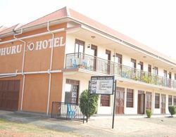 Uhuru 50 Hotel Dış Mekan