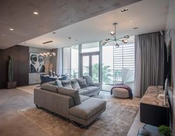 Ultimate Luxury at Bluewaters Dubai Oda Manzaraları