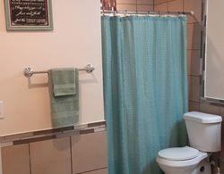 Updated 1-bedroom in Baton Rouge, w/ Washer/dryer Banyo Tipleri