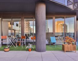 Urban Oasis - Designed Service Apartment Oda Düzeni