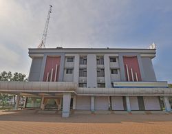 Utkarsh Hotel Dış Mekan