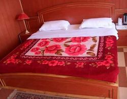 Hotel Uttarakhand İç Mekan