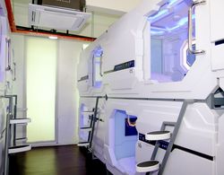 UZ Airport Capsule Hotel İç Mekan