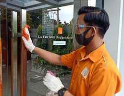 V Hotel Tebet, Jakarta - CHSE Certified Dış Mekan