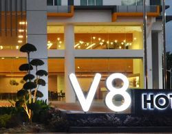 V8 Hotel Genel