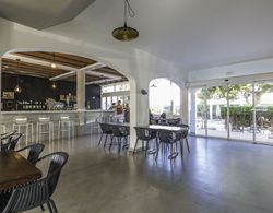 Aparthotel Vacances Menorca Caleta Playa İç Mekan