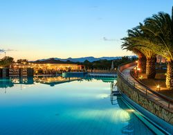 Valtur Sardegna Tirreno Resort Havuz