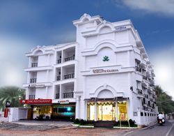 Hotel Vashanth Krishna Dış Mekan