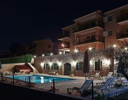 Apartments Villa Venera Dış Mekan