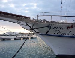 Venezia Boat & Breakfast Caicco Freedom Dış Mekan