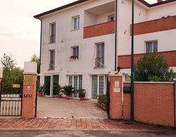 Venice Mestre Tourist Accommodation, Quiet Room With Wifi and Free Parking Dış Mekan