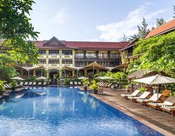 Victoria Angkor Resort & Spa Havuz