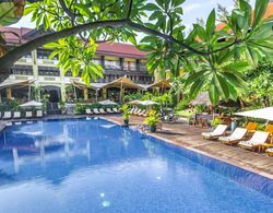 Victoria Angkor Resort & Spa Havuz