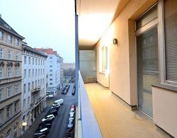 Vienna Residence Classy Apartment for 2 People Right in the Center of Vienna Dış Mekan