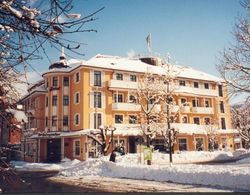 Hotel Vier Jahreszeiten Dış Mekan