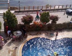 View Beach Hotel Havuz