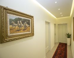 Hotel Vila Tako İç Mekan