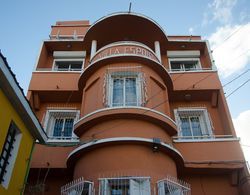 VILLA ESPOIR appartement meublé en ville Dış Mekan