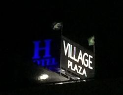 Village Plaza Hotel Dış Mekan