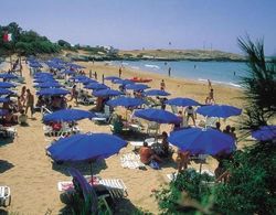 Villaggio Turistico Defensola Plaj