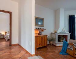 Villino Coralla 2 Bedrooms Apartment in Alghero Oda