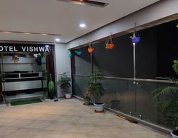 Hotel Vishwa Dış Mekan