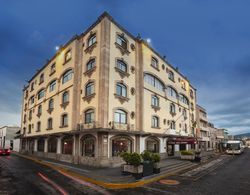 Hotel Vista Express Morelia By Arriva Hospitality Group Dış Mekan