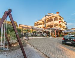 Hotel Vrsar villa Dış Mekan