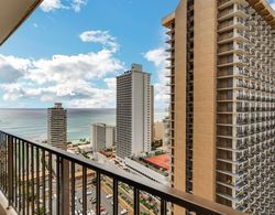 Waikiki Banyan 28th Floor Ocean View Condo - Free Parking & Wifi by Redawning Dış Mekan