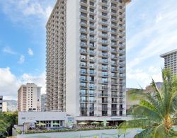 Waikiki Beachcomber by Outrigger Genel