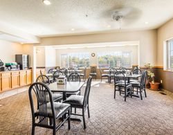 Wamego Inn and Suites Genel