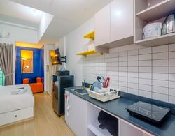 Warm And Comfort Studio Room At Sayana Bekasi Apartment Oda Düzeni
