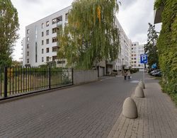 Apartment Warsaw Bobrowiecka by Renters Dış Mekan