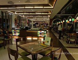 Waterfront Airport Hotel & Casino Mactan Yeme / İçme