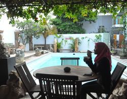 Watusaman Homestay By The Grand Java Genel