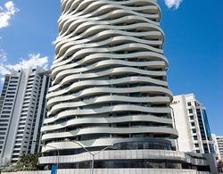 Wave Apartments Broadbeach Dış Mekan