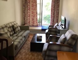 Weekend Furnished Apartment Oda Düzeni