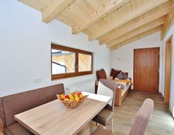 Welcoming Apartment in Hollersbach im Pinzgau near Ski Area Yerinde Yemek