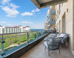 WelHome - Deluxe Apartment With Panoramic Sea Views Oda Manzaraları