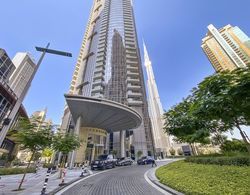 WelHome - Luxury Apartment Facing Burj Khalifa With Terrace Dış Mekan